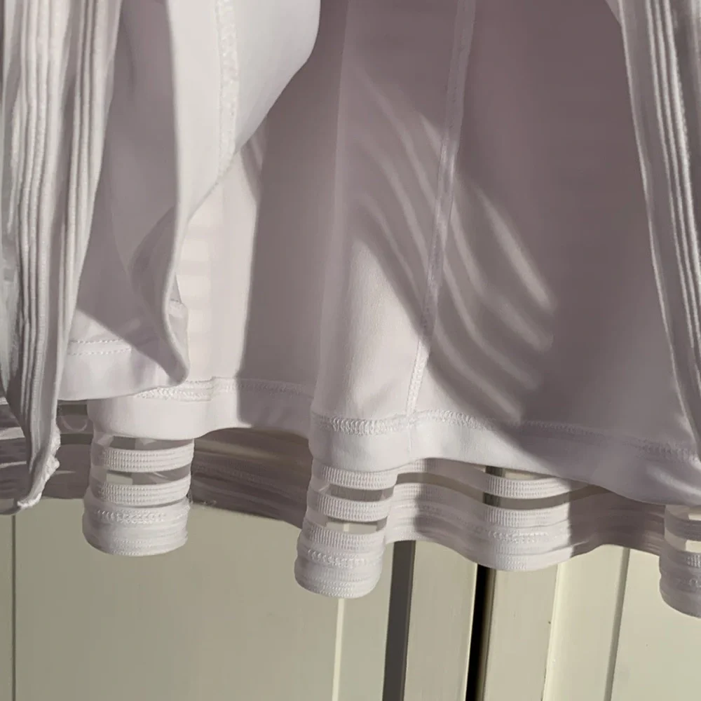 Cato White A-Line Pleated Knee Length Skirt EUC